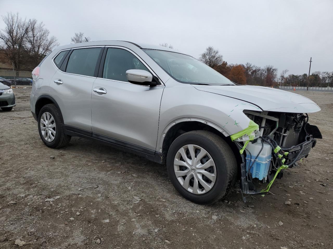 2015 Nissan Rogue - Image 4