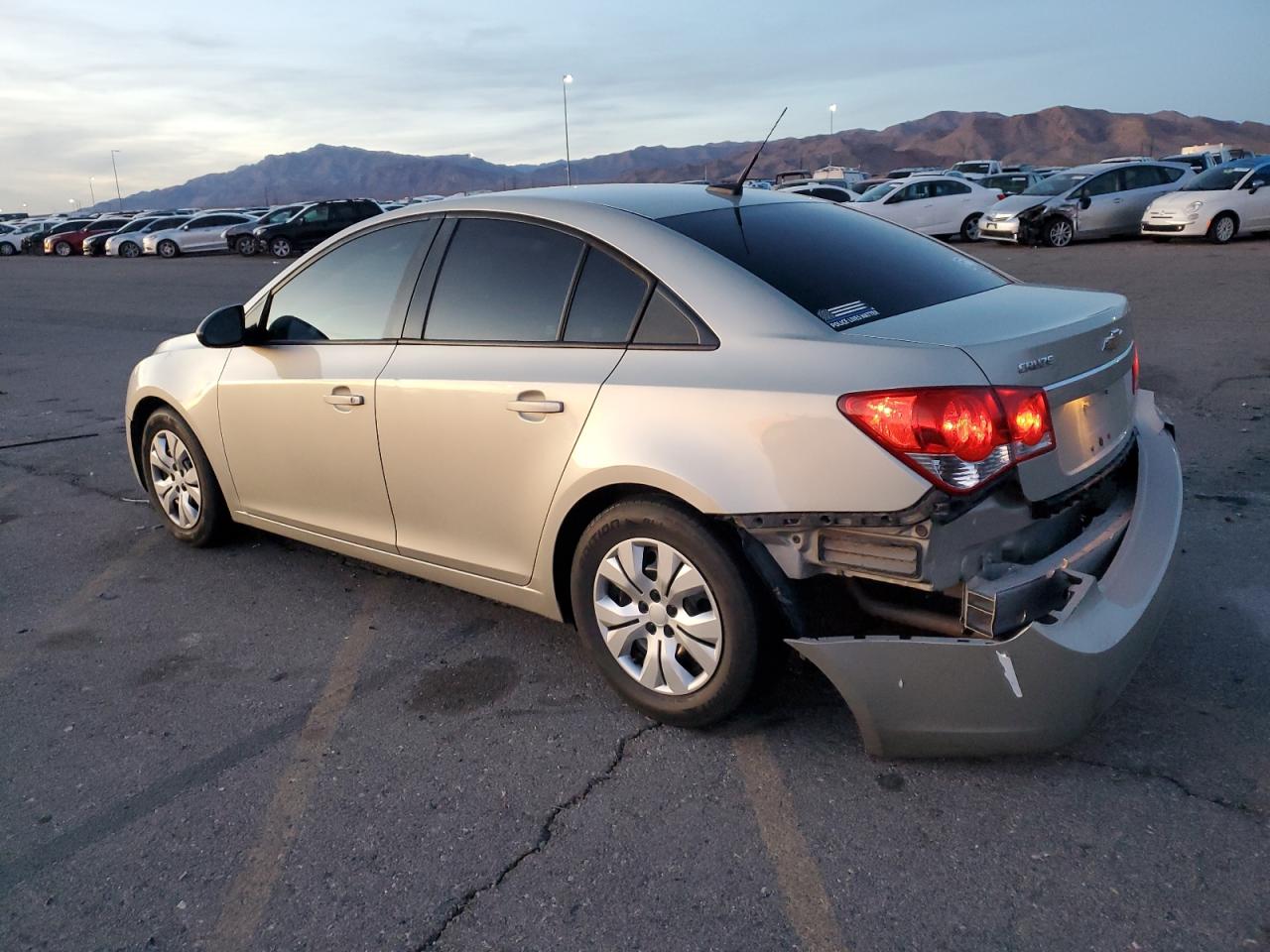 2013 Chevrolet Cruze - Image 2