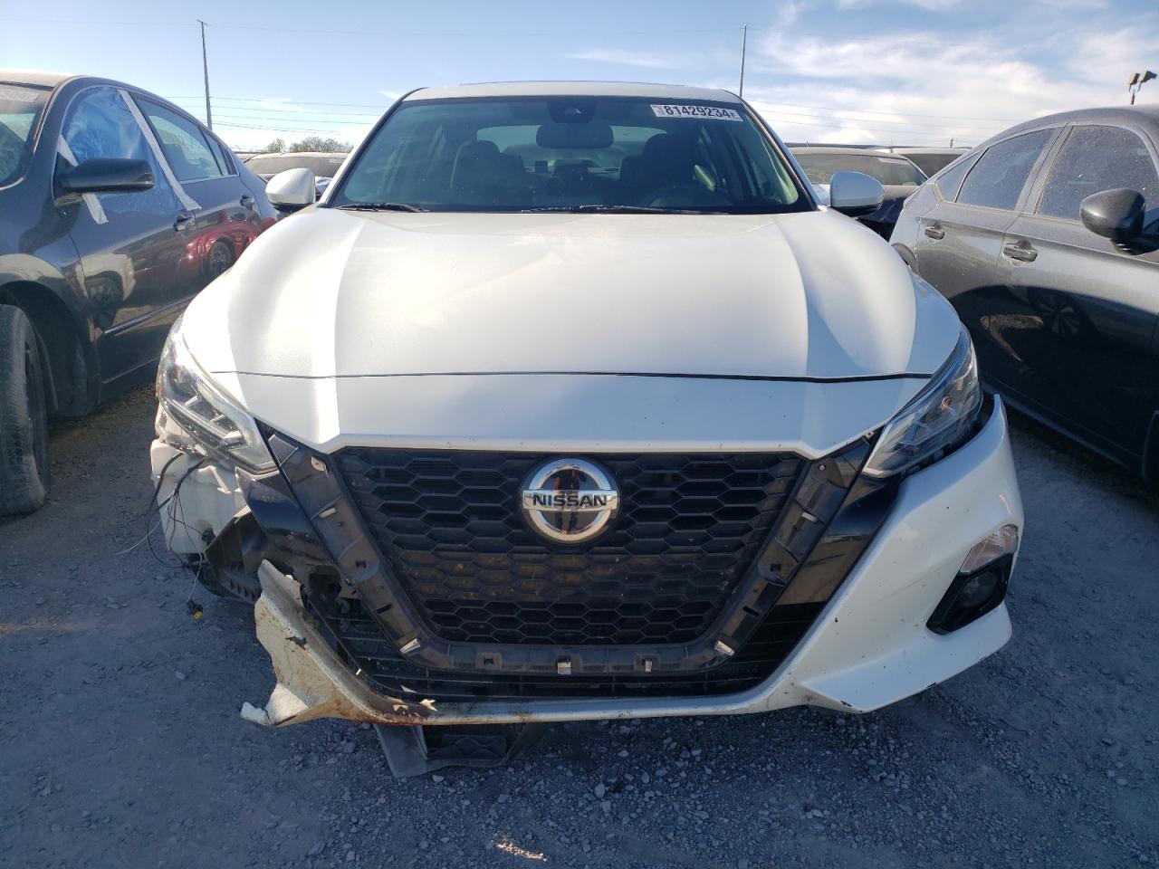 VIN 1N4BL4DV2KC142435 2019 NISSAN ALTIMA no.5