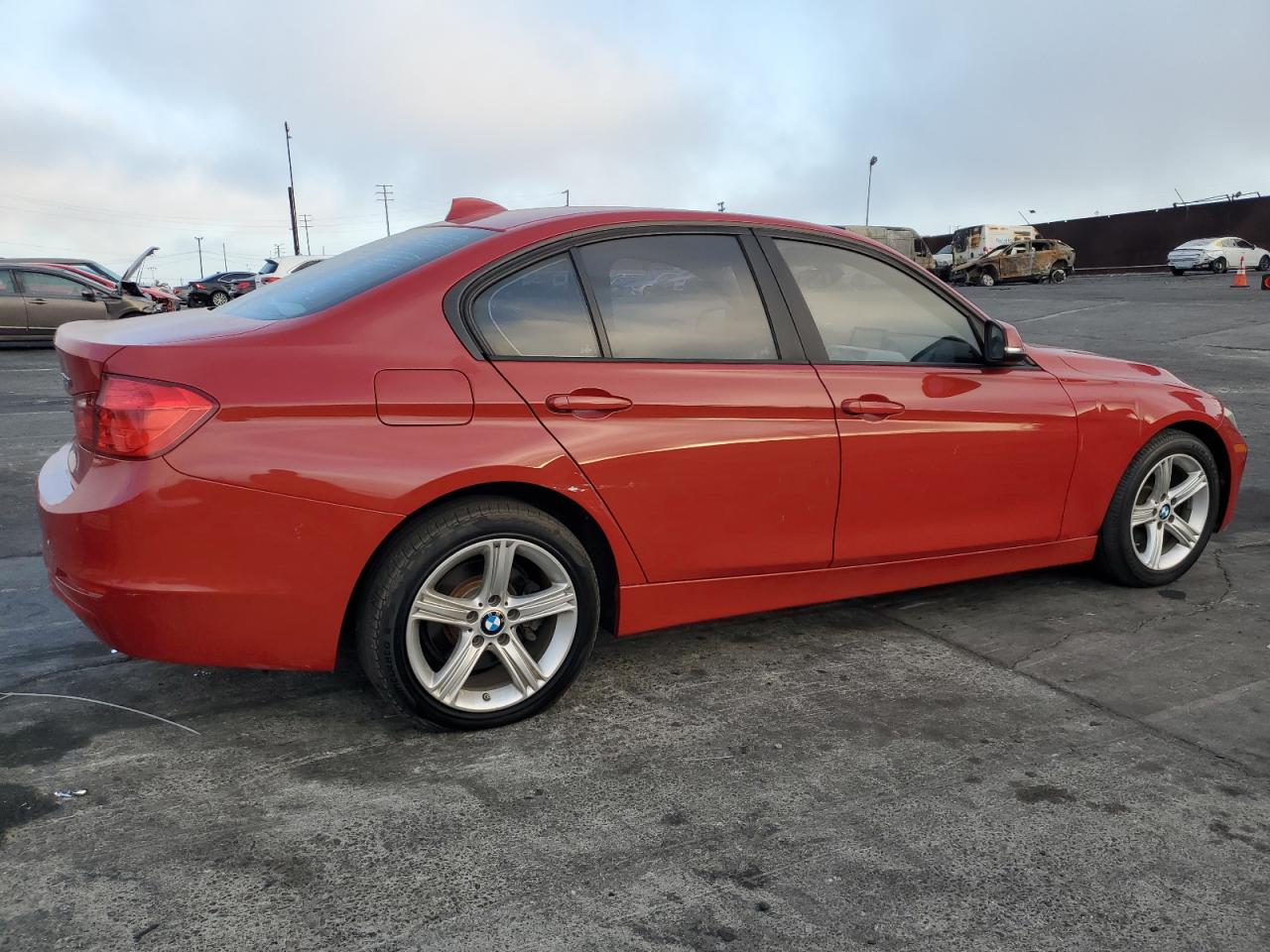 VIN WBA3B1C58DF461693 2013 BMW 3 SERIES no.3