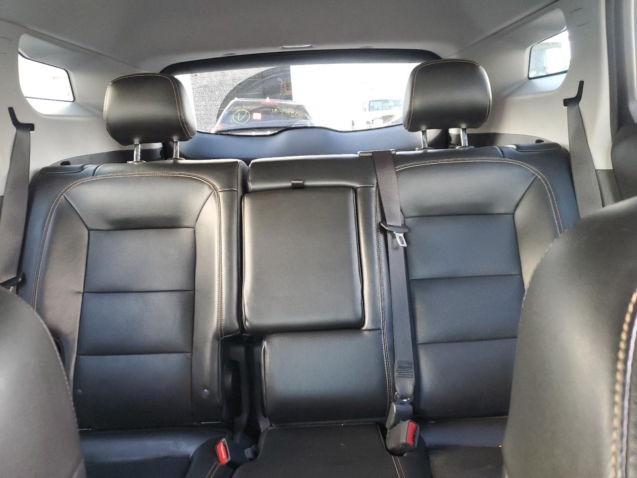 2021 GMC Terrain - Image 10