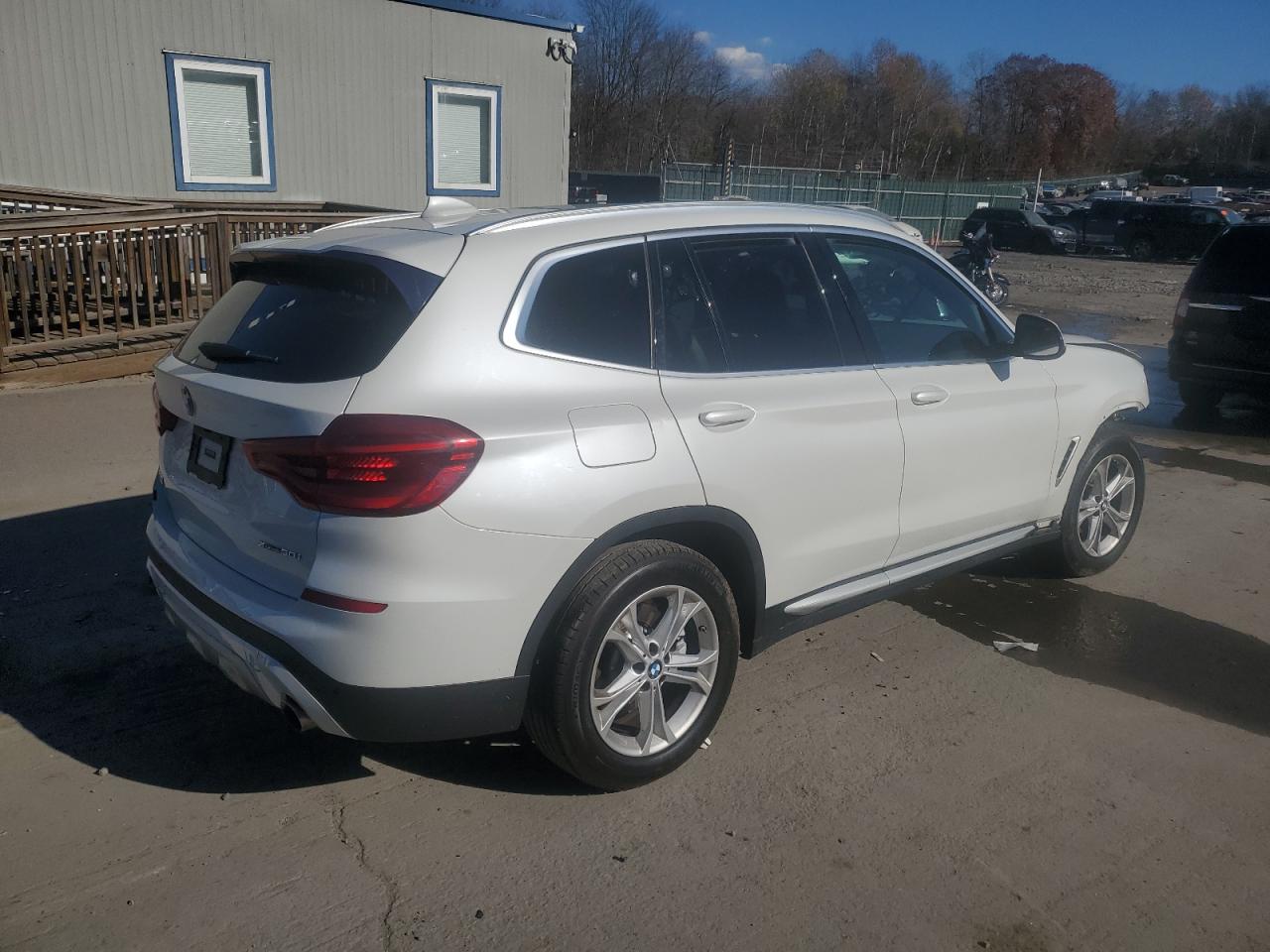 VIN 5UXTY5C02M9F52424 2021 BMW X3 no.3