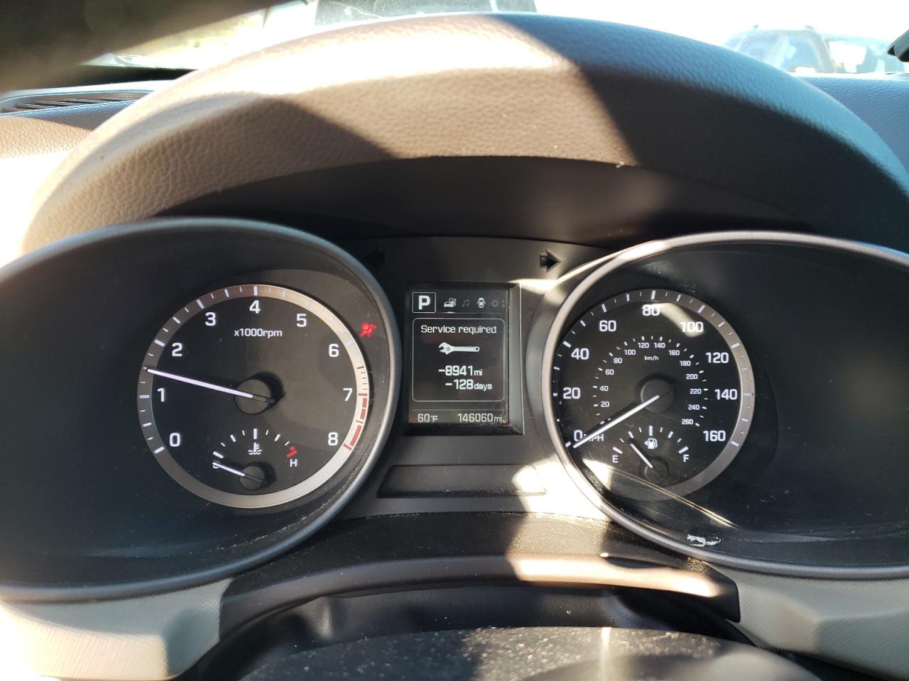 2017 Hyundai Santa Fe - Image 9