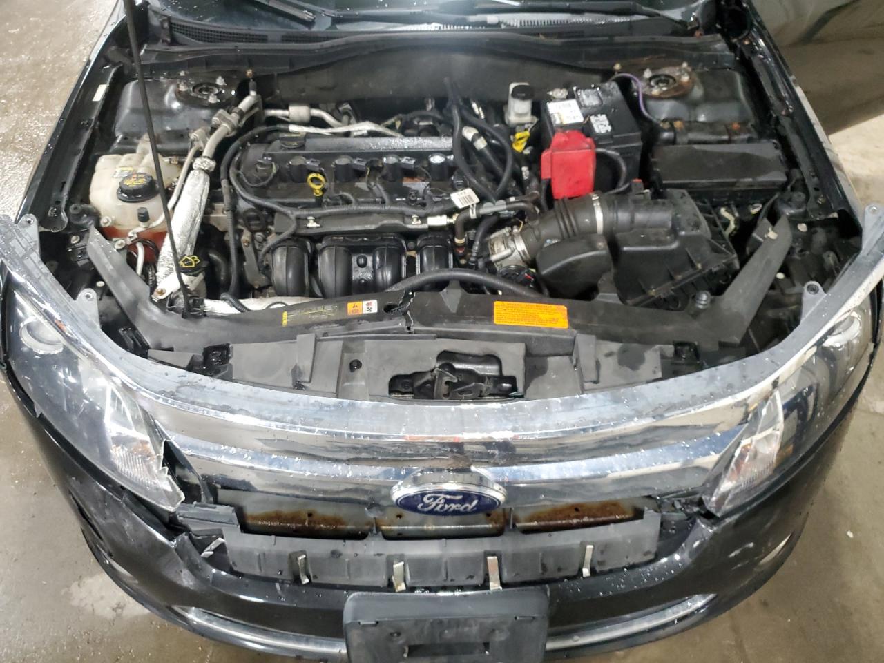 2012 Ford Fusion - Image 12