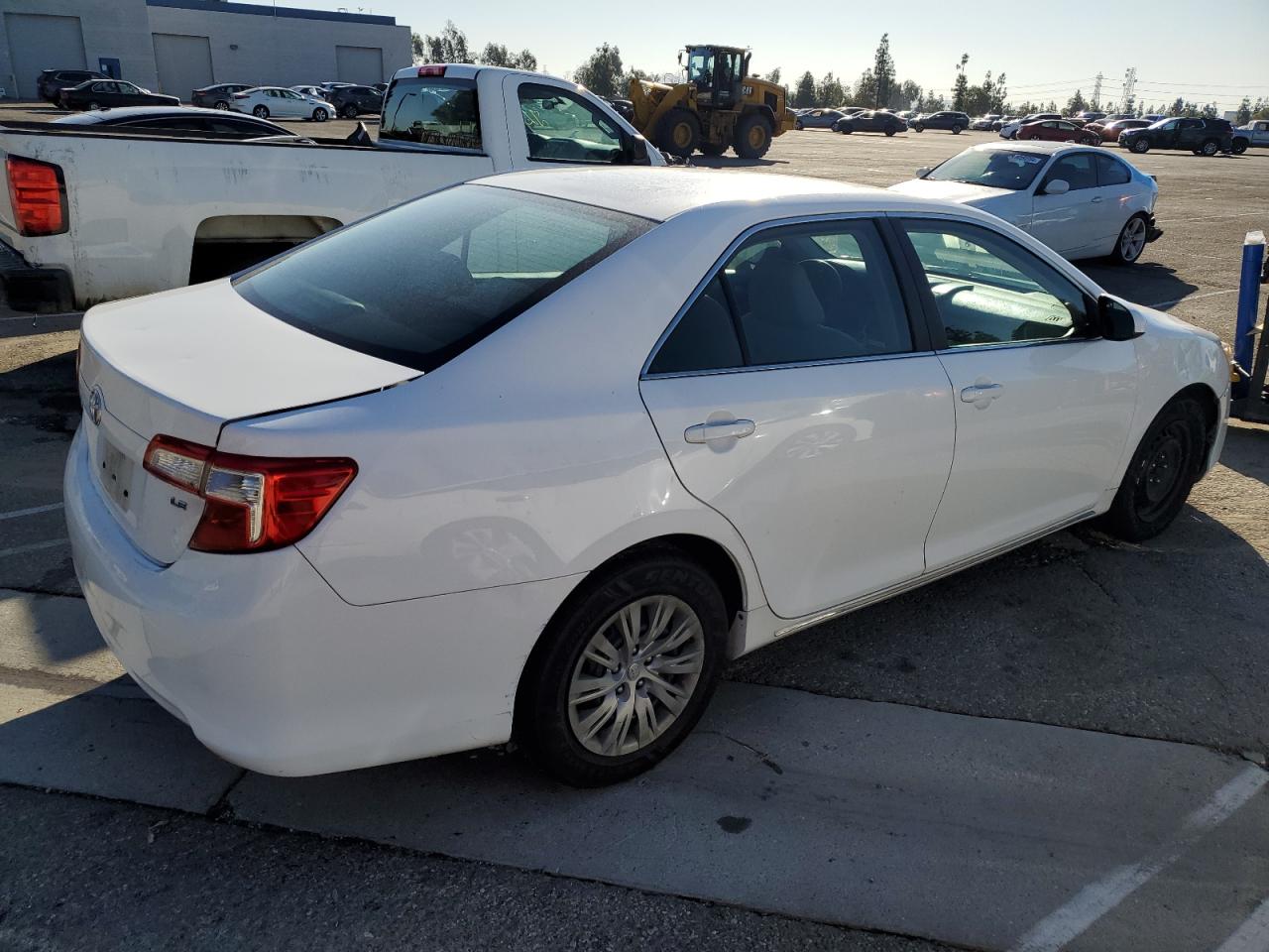 2014 Toyota Camry - Image 3