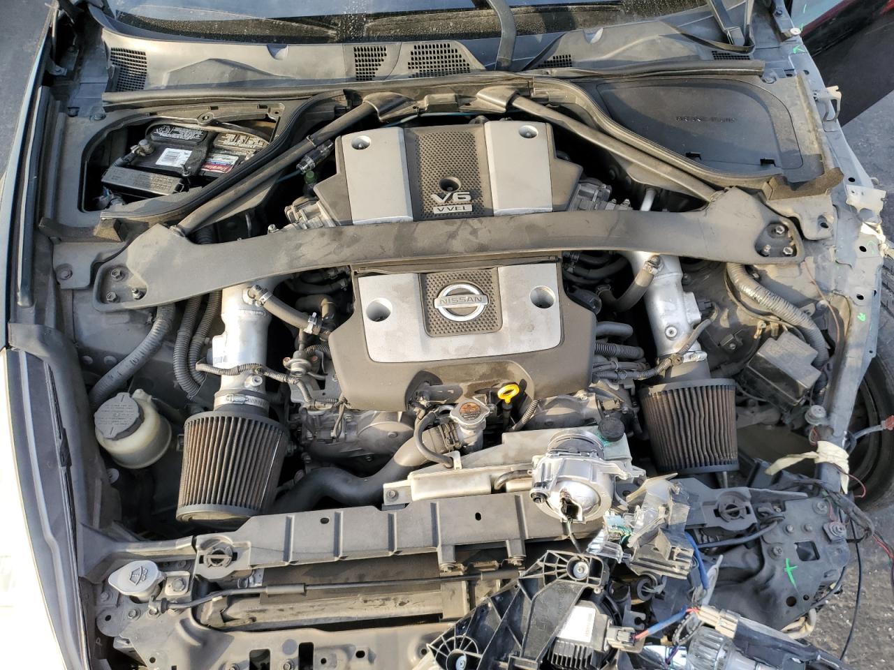 2011 Nissan 370Z - Image 11