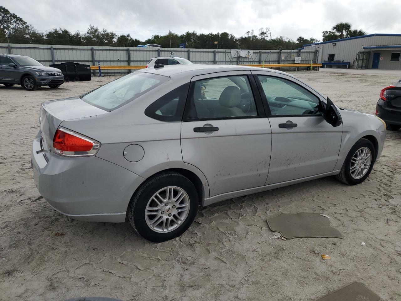 2009 Ford Focus Se VIN: 1FAHP35N89W228588 Lot: 79293314