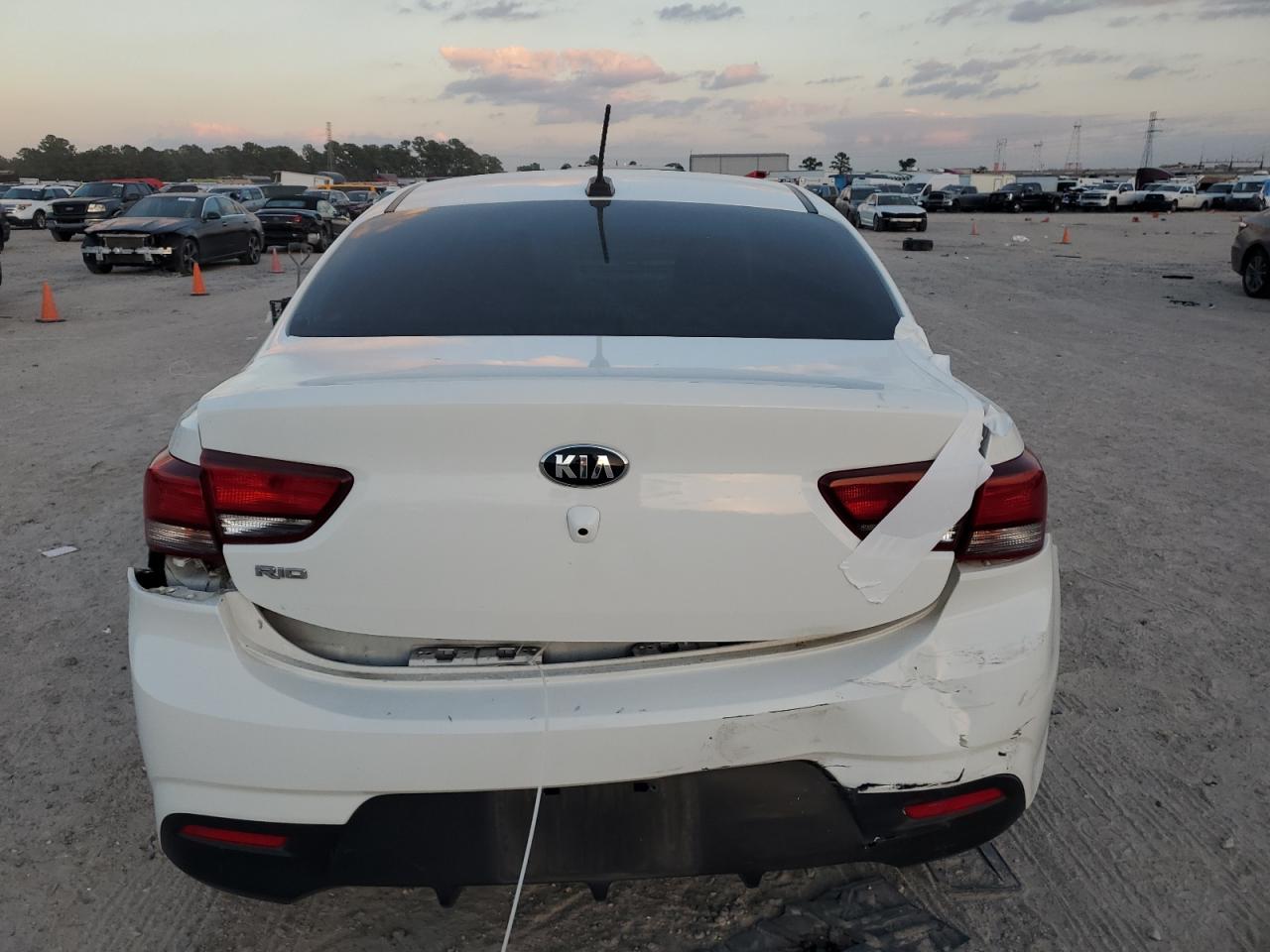 2020 Kia Rio Lx VIN: 3KPA24AD8LE362385 Lot: 82496814