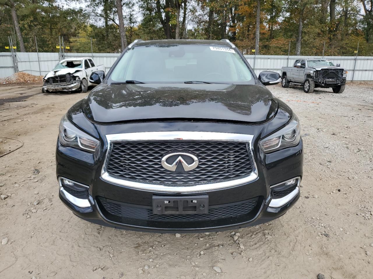 2019 Infiniti QX60 - Image 5