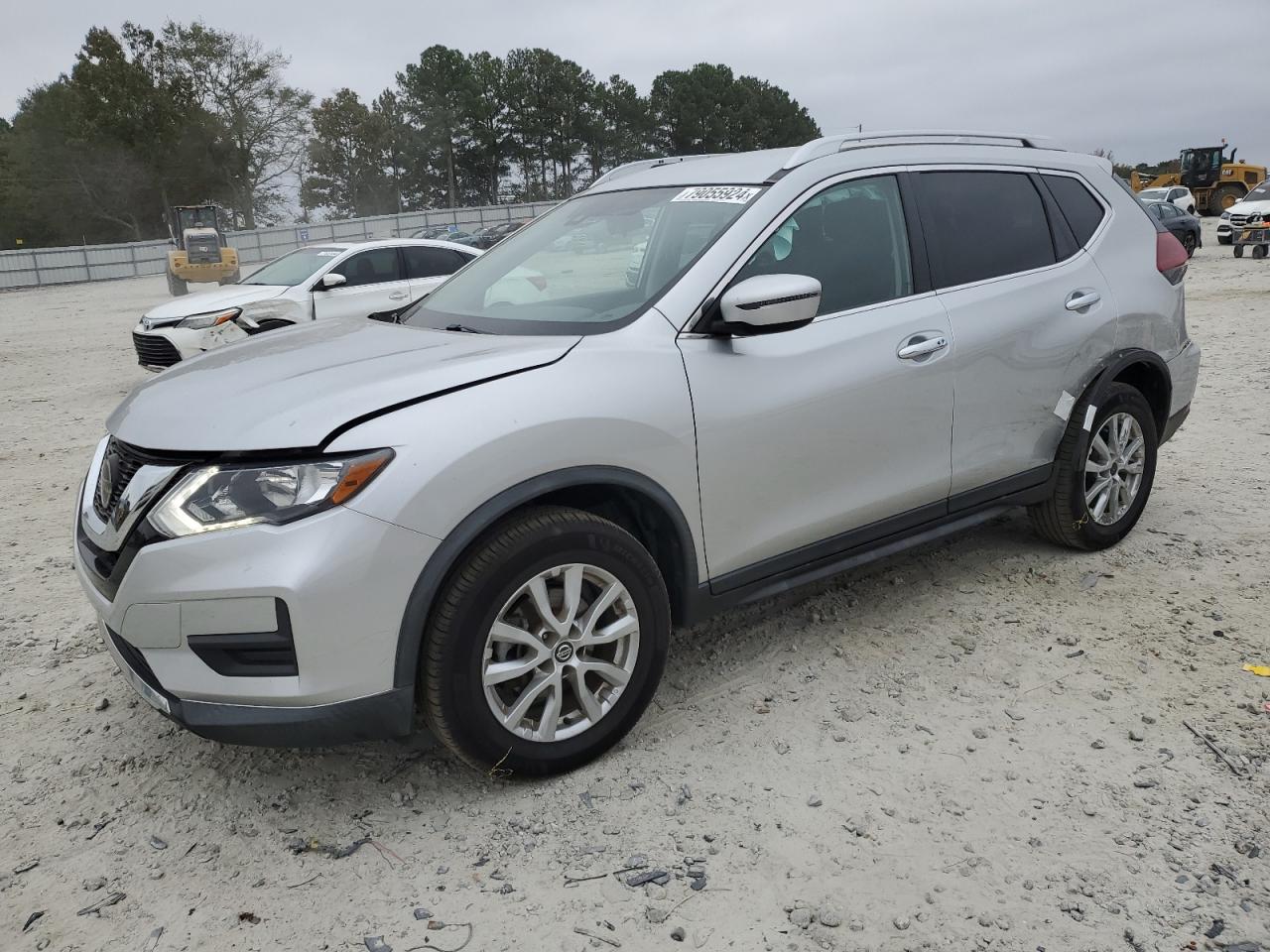 2020 Nissan Rogue - Image 1