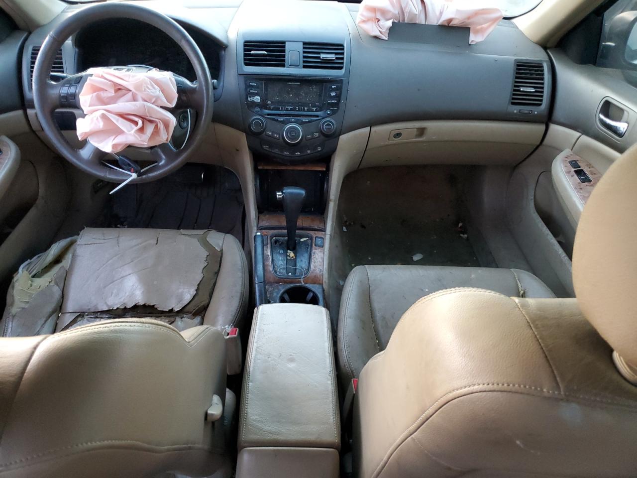 2003 Honda Accord - Image 8