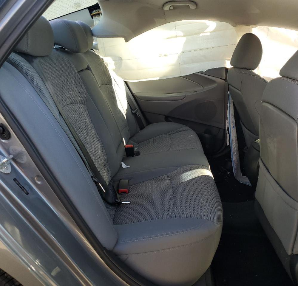 2014 Hyundai Sonata - Image 10
