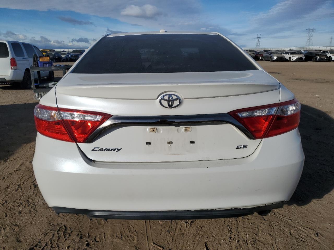 2015 Toyota Camry - Image 6
