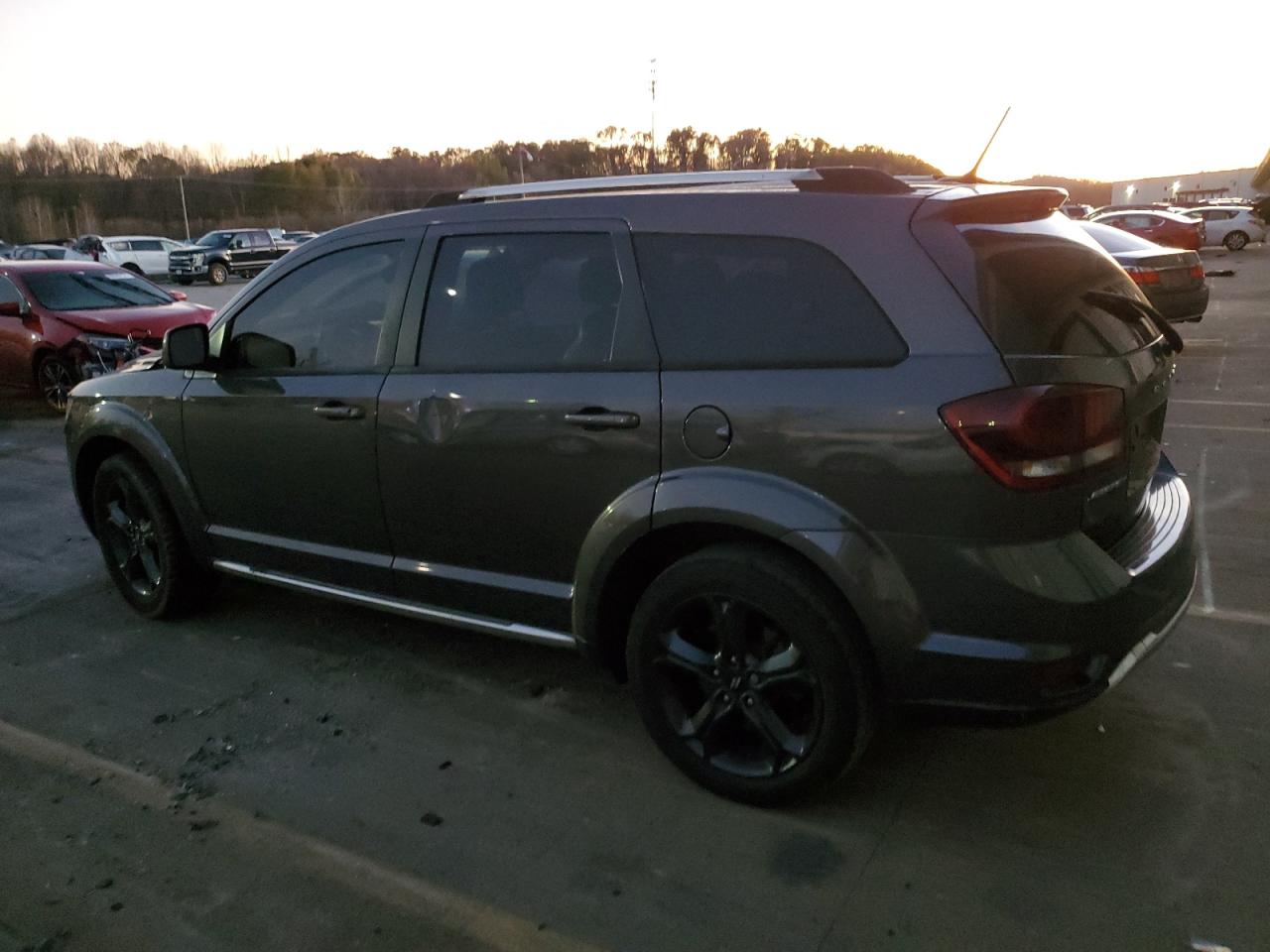 2018 Dodge Journey - Image 2