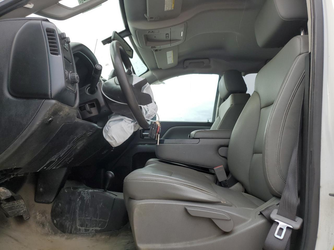 2019 Chevrolet Silverado - Image 7