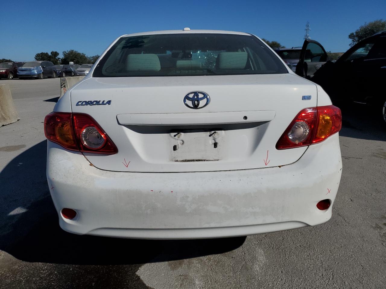 2009 Toyota Corolla Base VIN: JTDBL40E899065237 Lot: 82124094