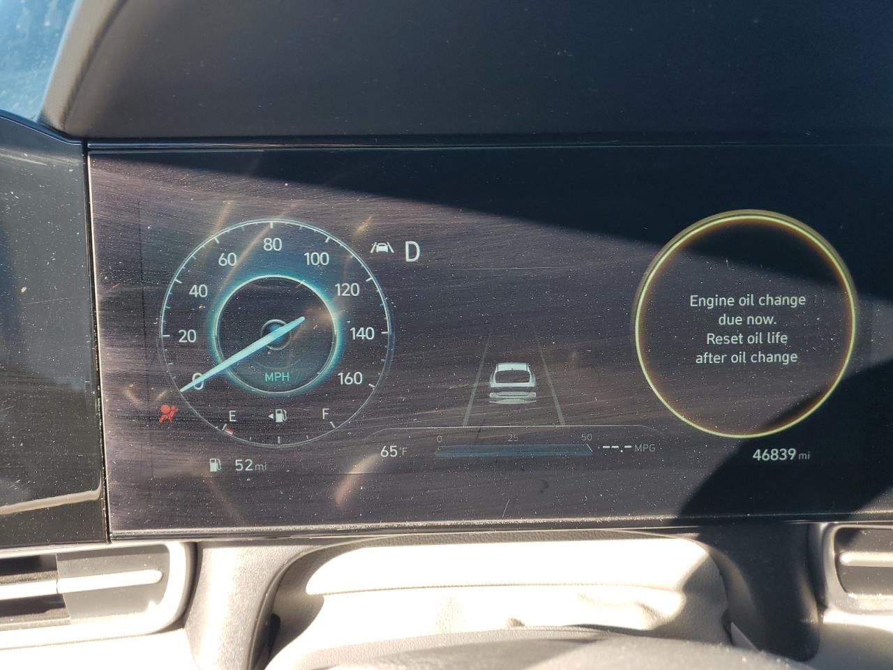 2023 Hyundai Elantra - Image 9