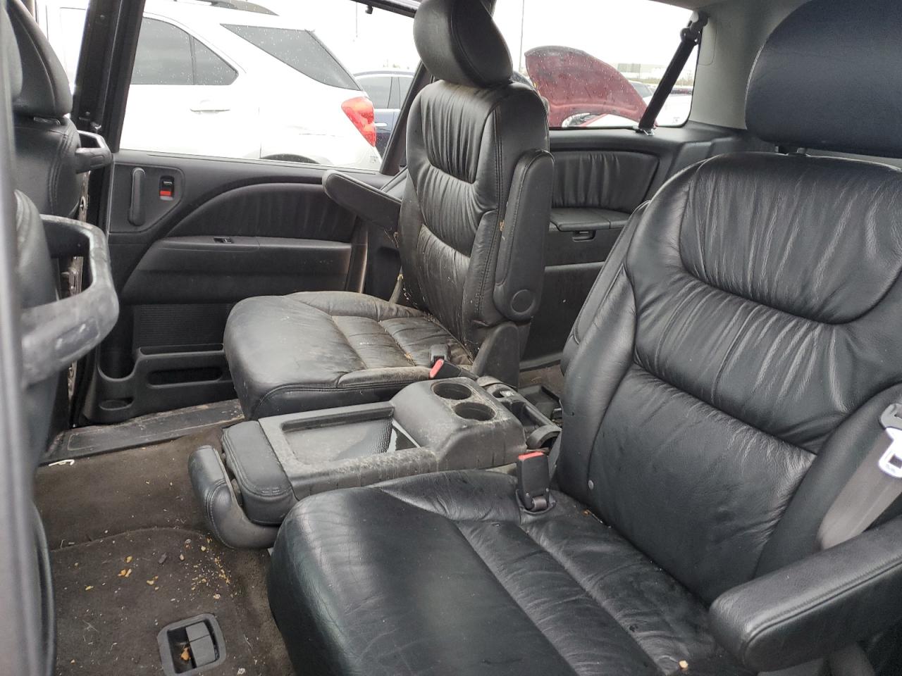 2008 Honda Odyssey - Image 10