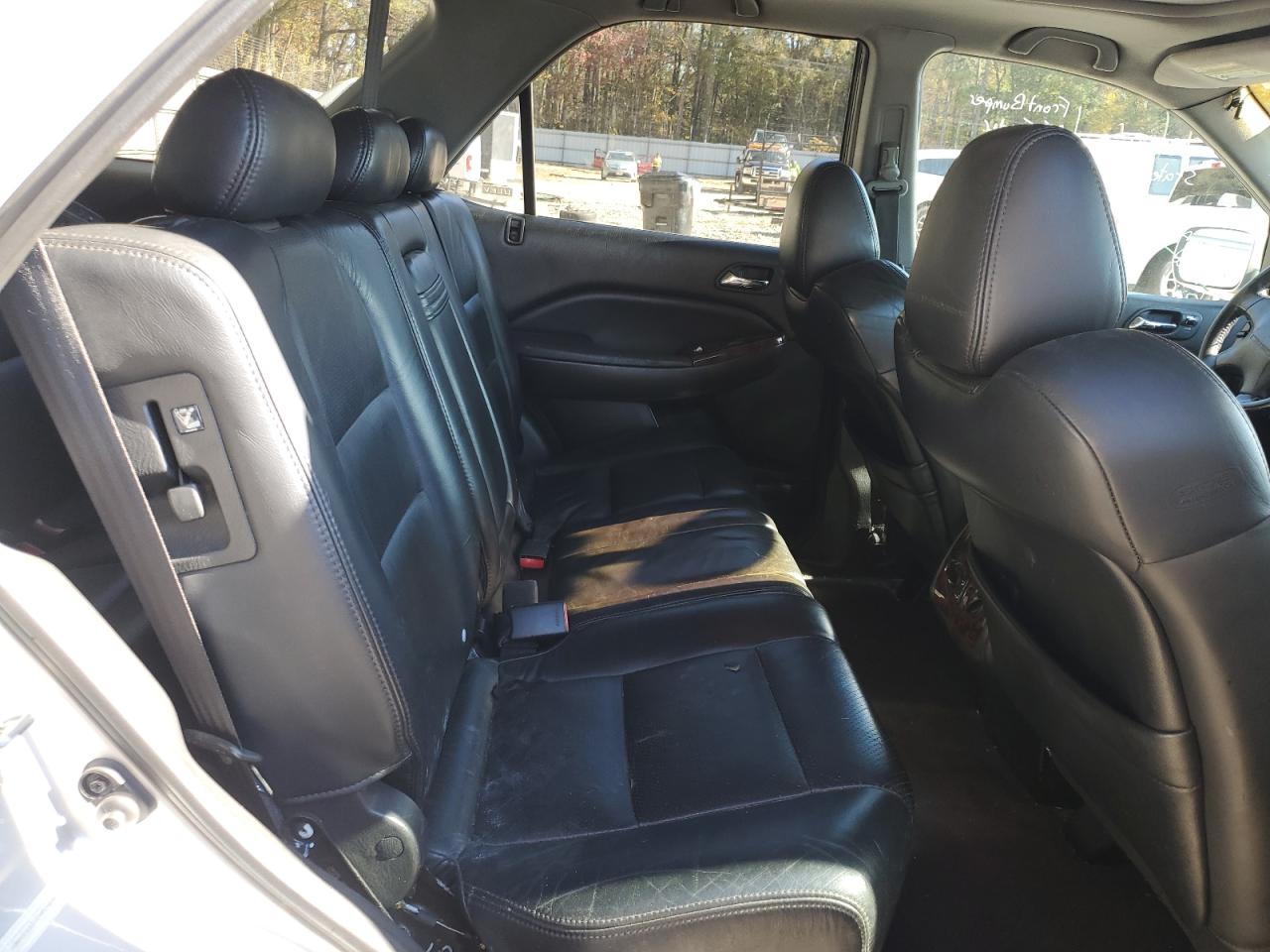 2002 Acura MDX - Image 11
