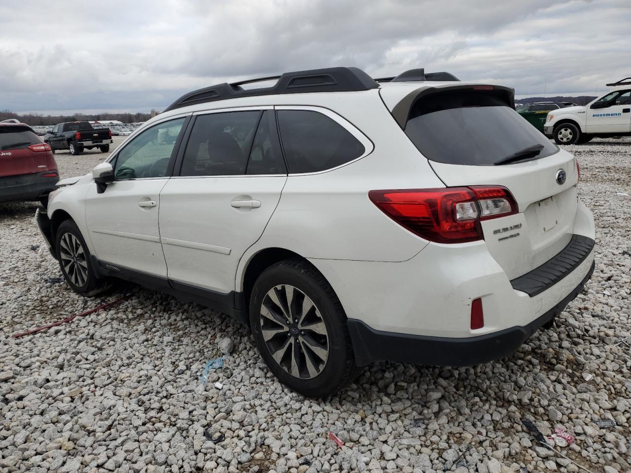 2017 Subaru Outback - Image 2