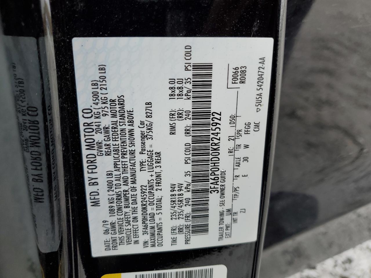 2019 Ford Fusion - Image 14