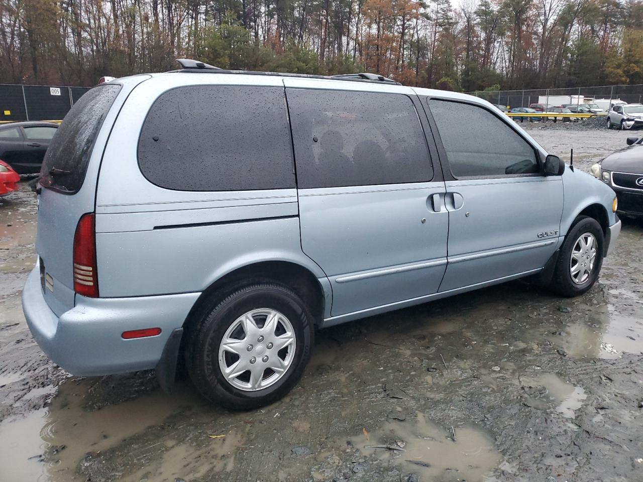 1998 Nissan Quest - Image 3