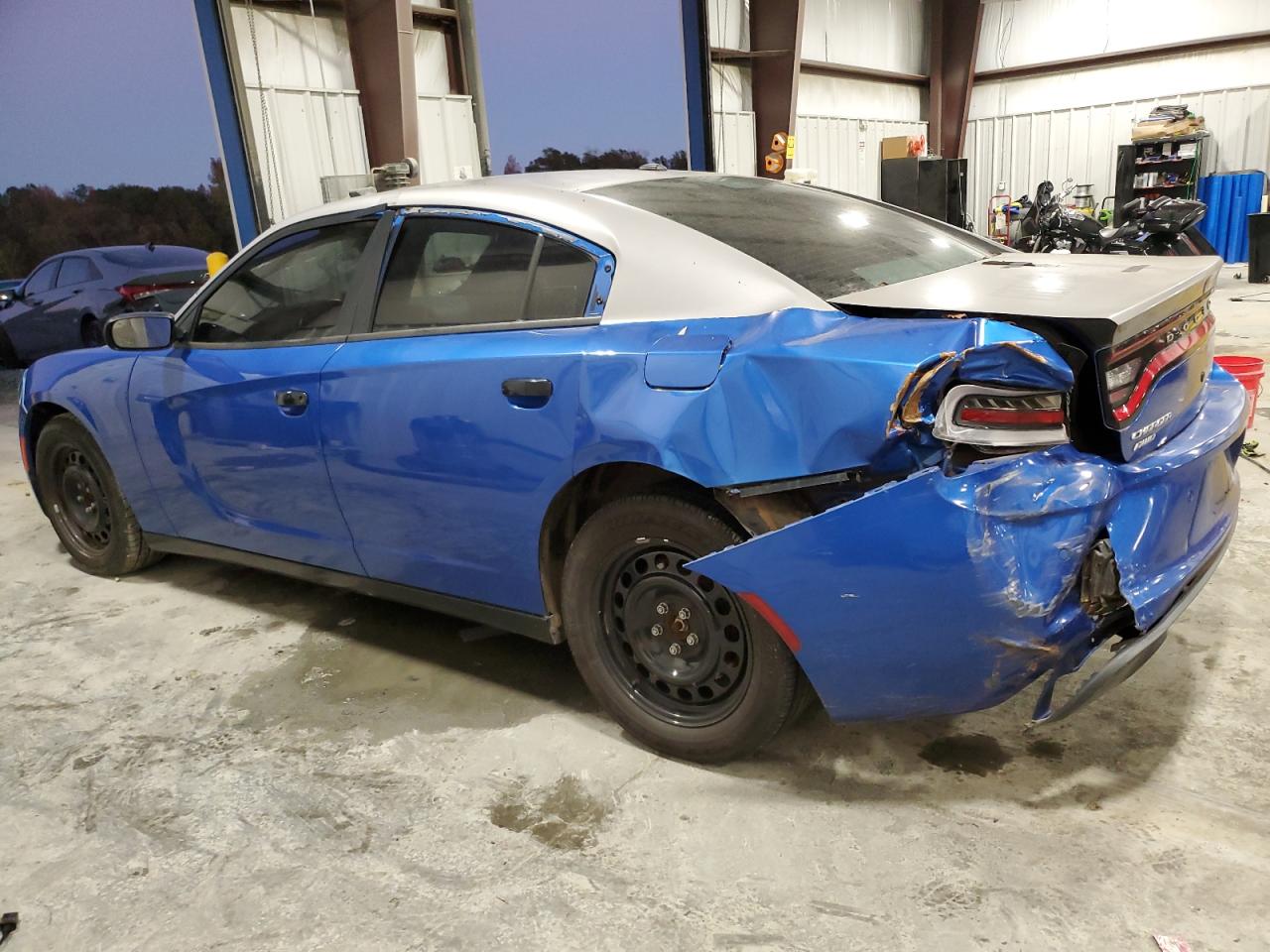2019 Dodge Charger - Image 2