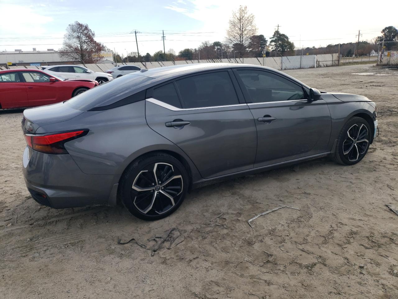 2024 Nissan Altima - Image 3