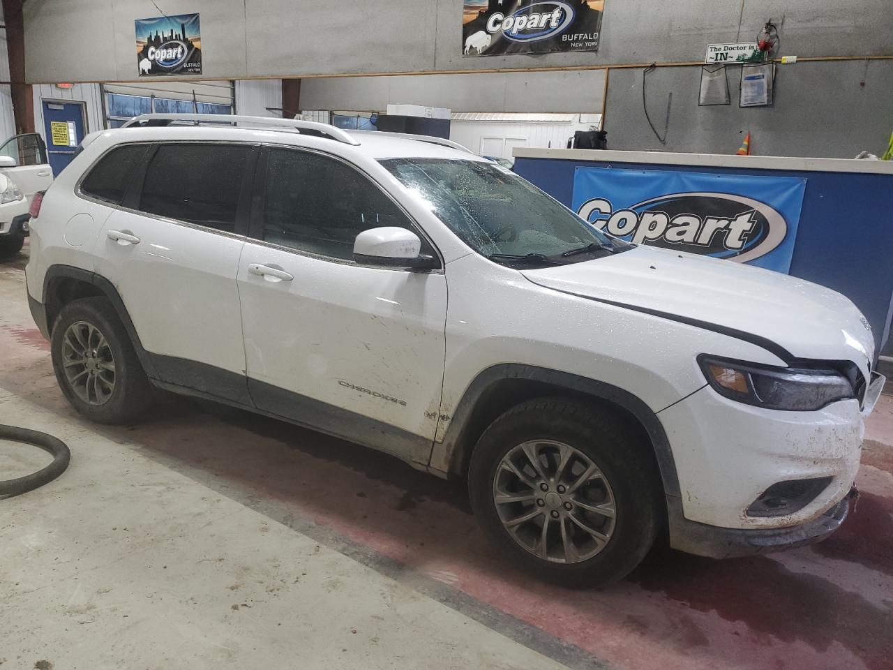 2019 Jeep Grand Cherokee - Image 4