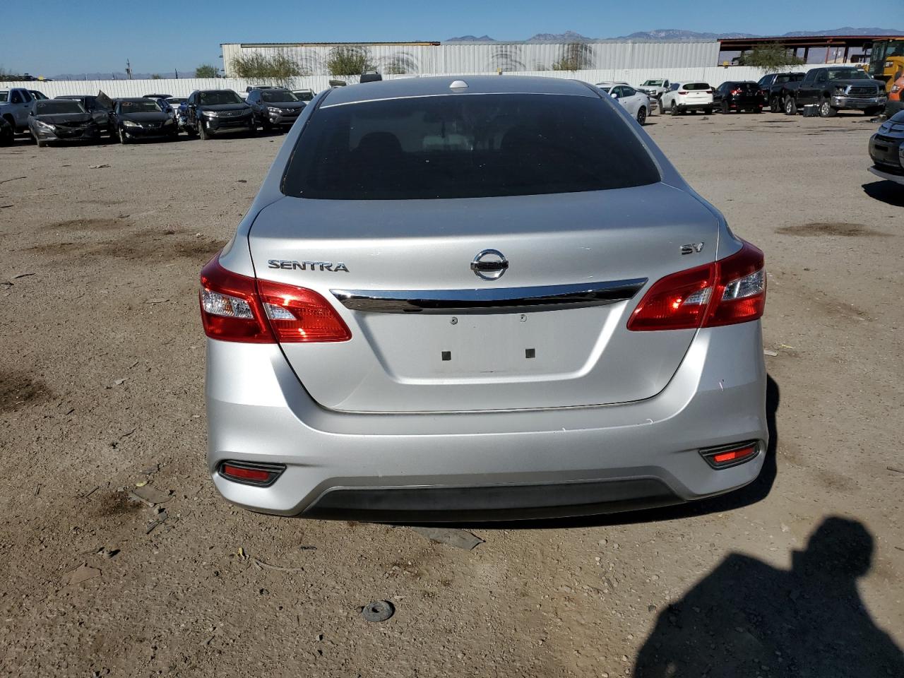 2017 Nissan Sentra S VIN: 3N1AB7AP2HL668967 Lot: 81132124