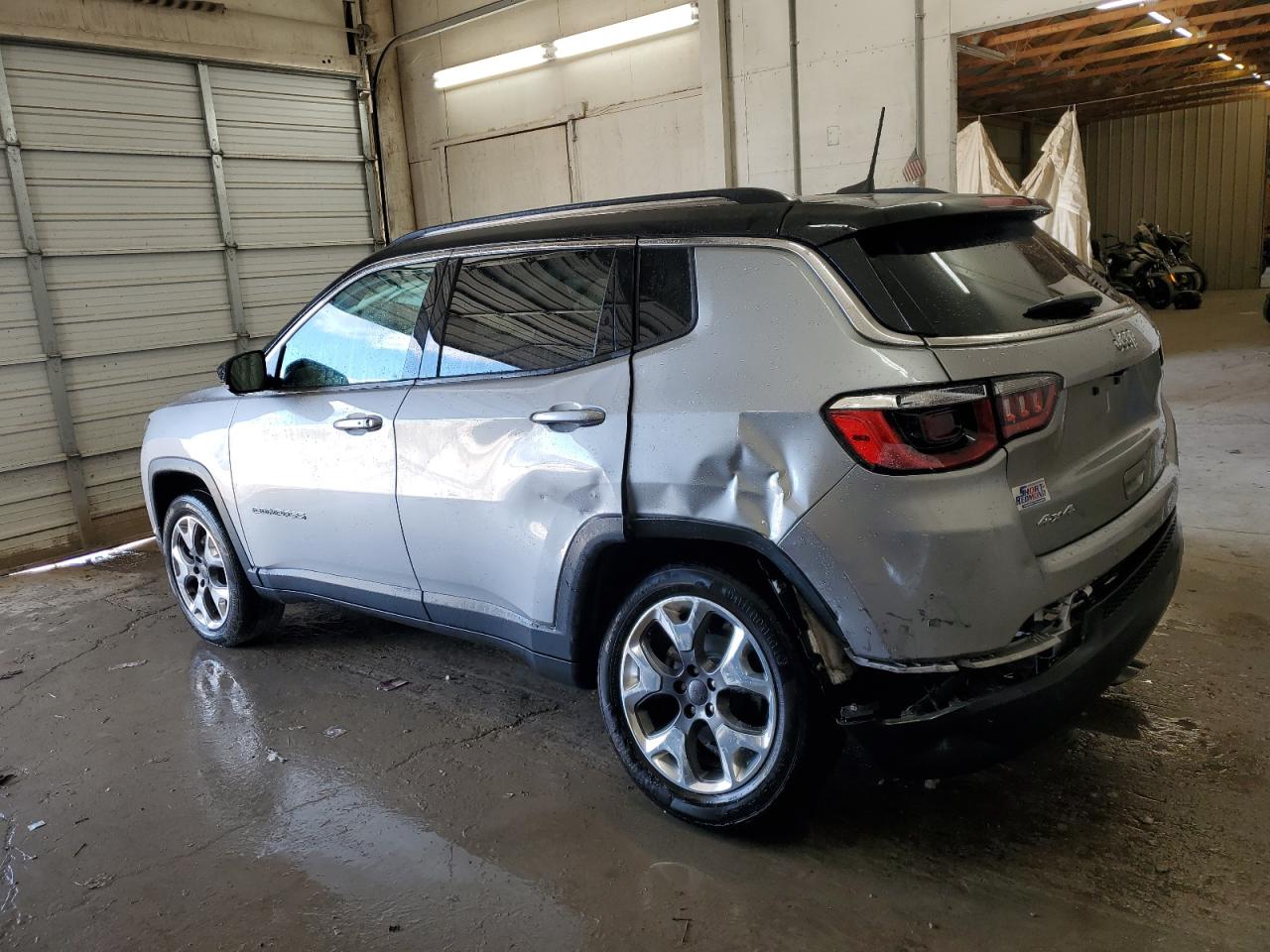 2022 Jeep Compass - Image 2