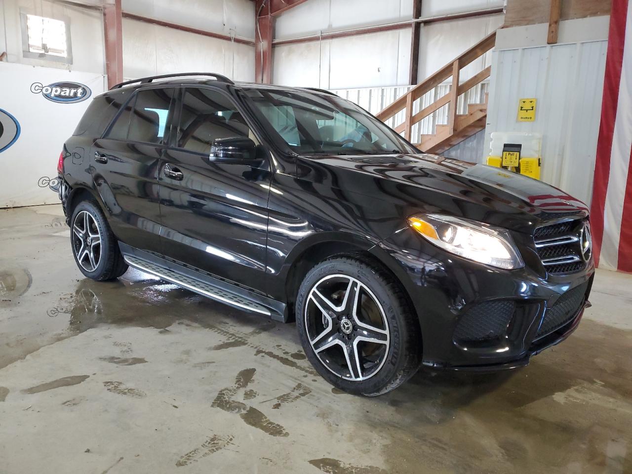 2018 Mercedes-Benz GLE - Image 4