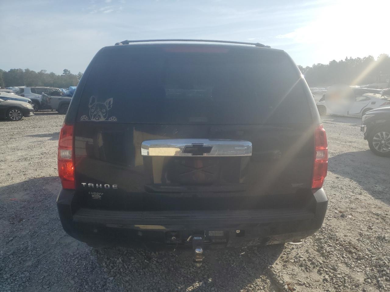 2011 Chevrolet Tahoe - Image 6
