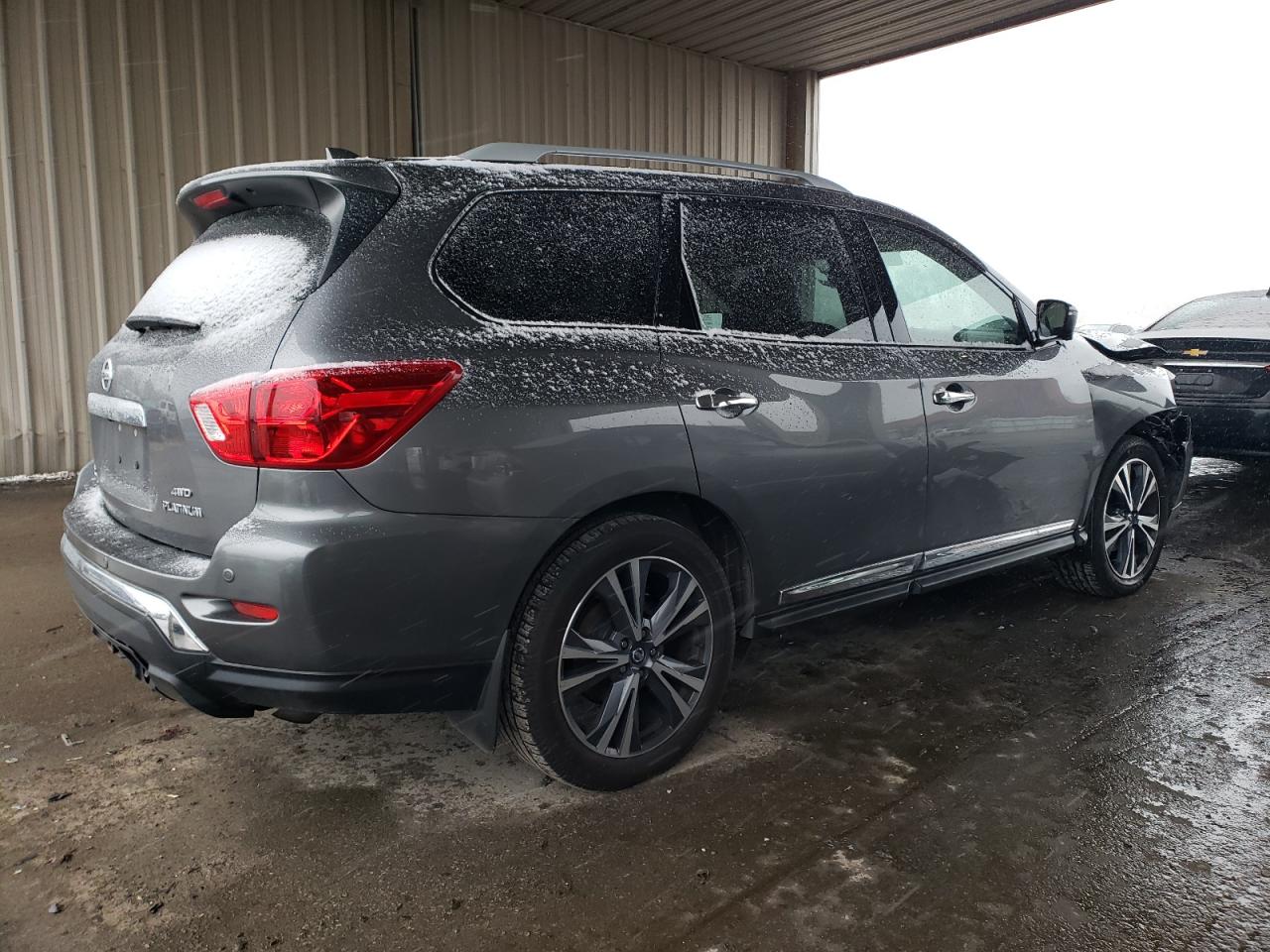 2019 Nissan Pathfinder - Image 3