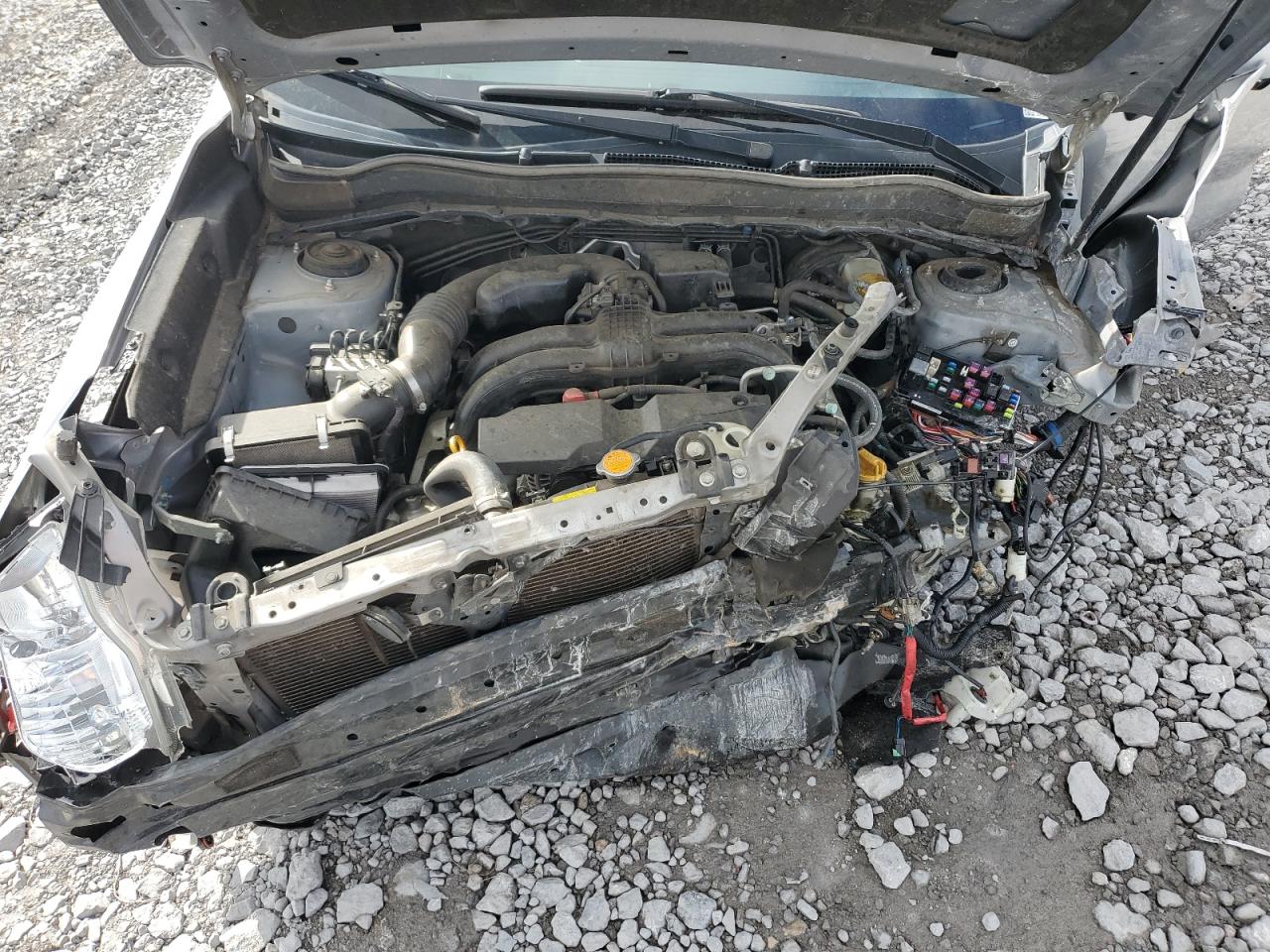 2014 Subaru Forester - Image 13