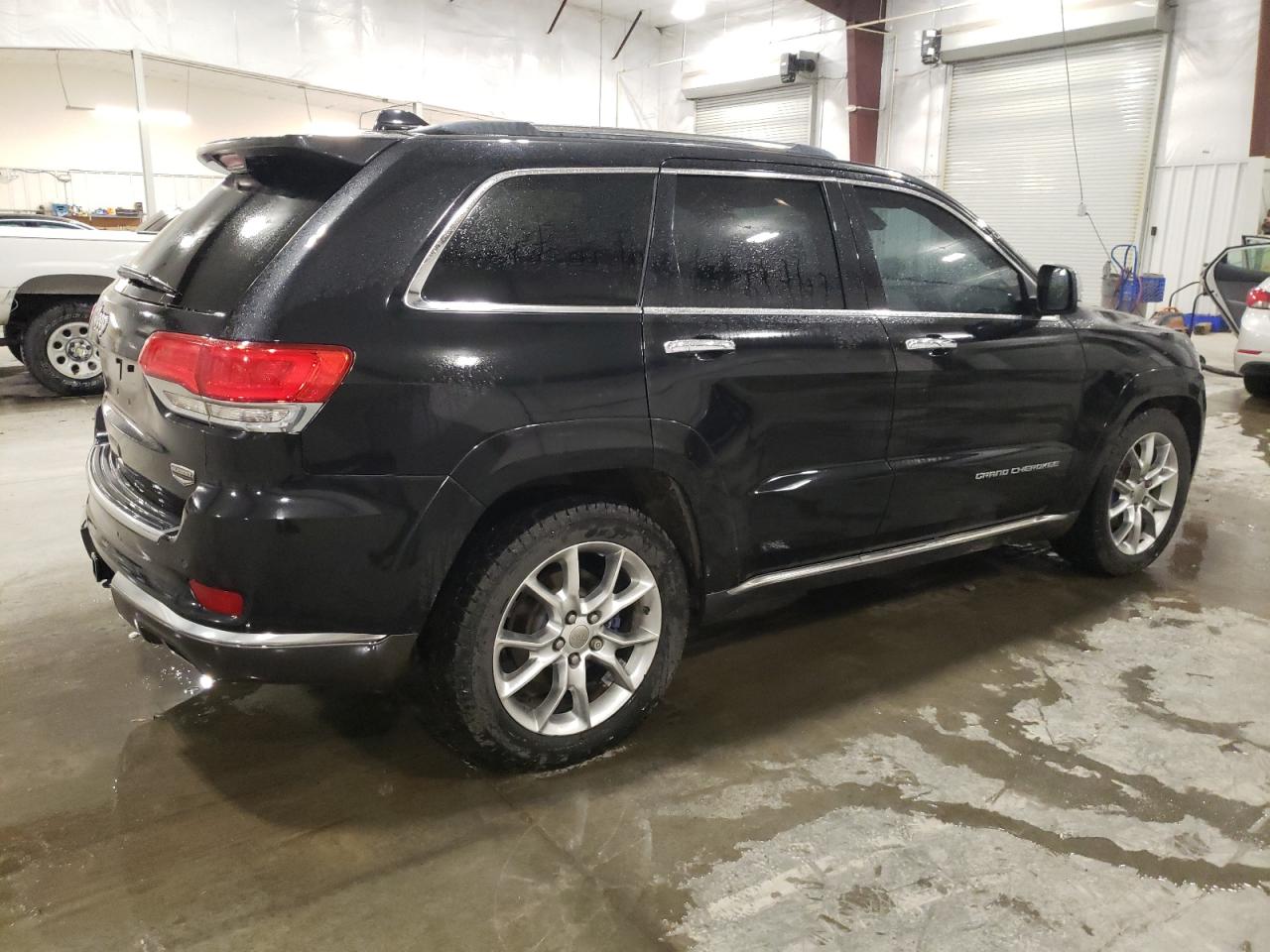 2014 Jeep Grand Cherokee - Image 3