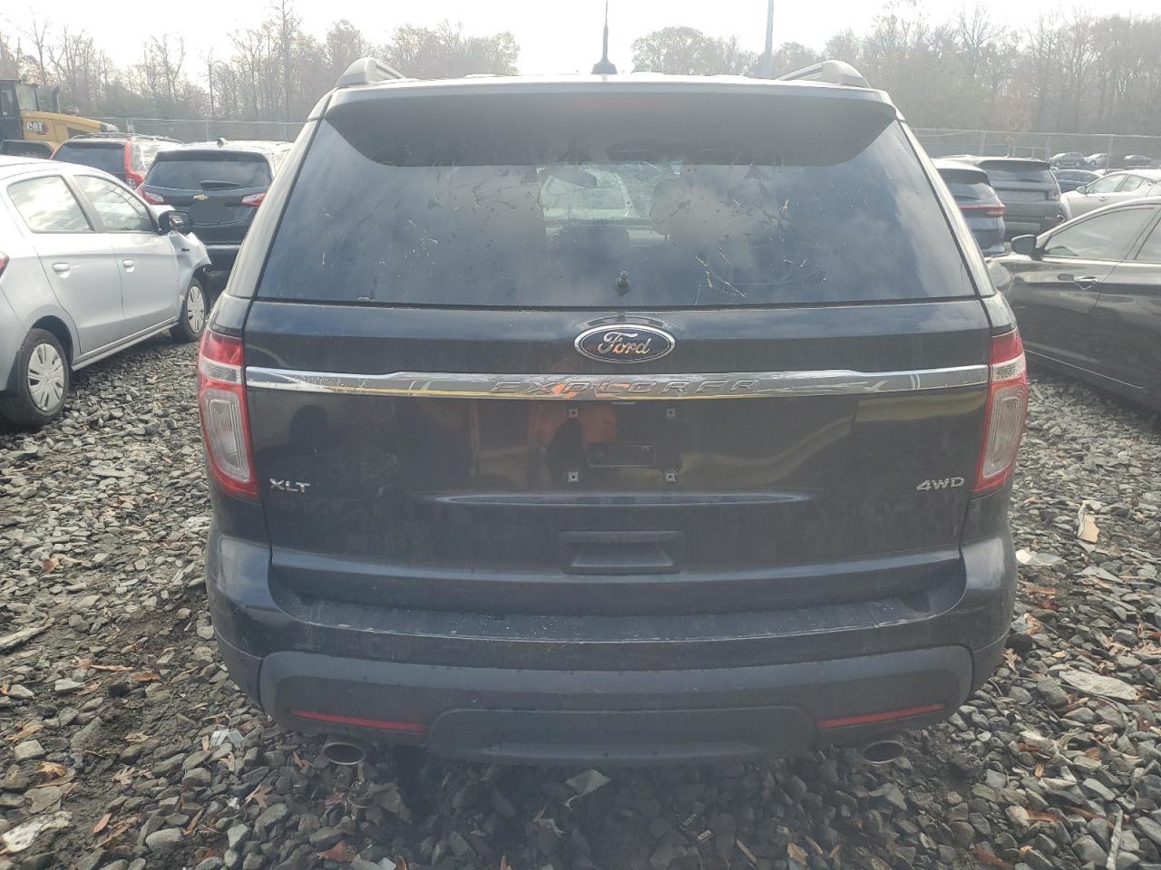 2013 Ford Explorer - Image 6