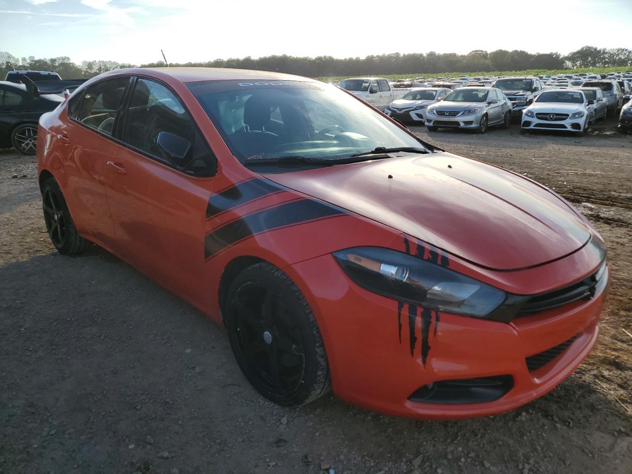 2016 Dodge Dart - Image 4