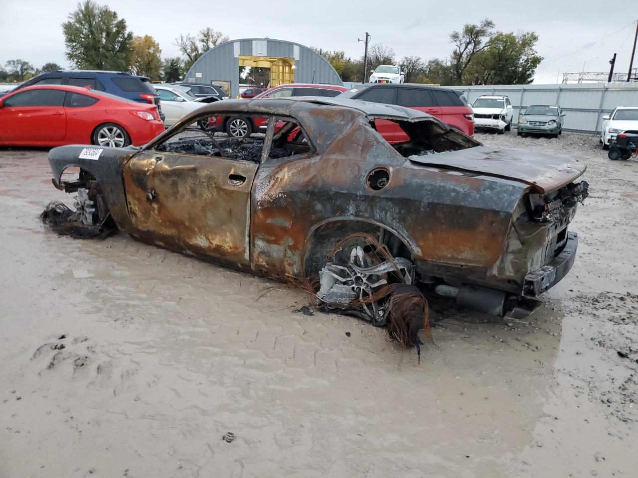 2019 Dodge Challenger - Image 2