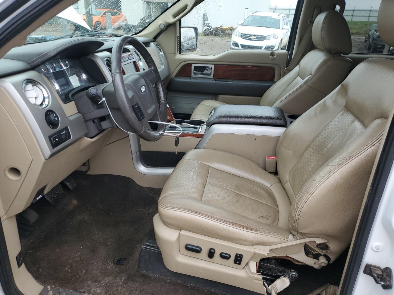 2010 Ford F-150 - Image 7