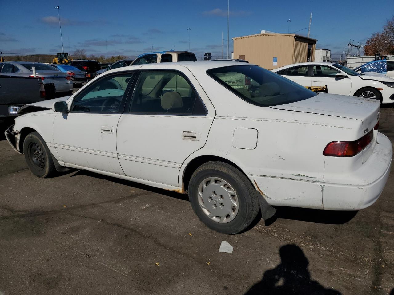 1999 Toyota Camry Ce VIN: 4T1BG22K8XU907348 Lot: 79072714