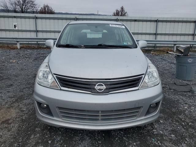  NISSAN VERSA 2012 Srebrny