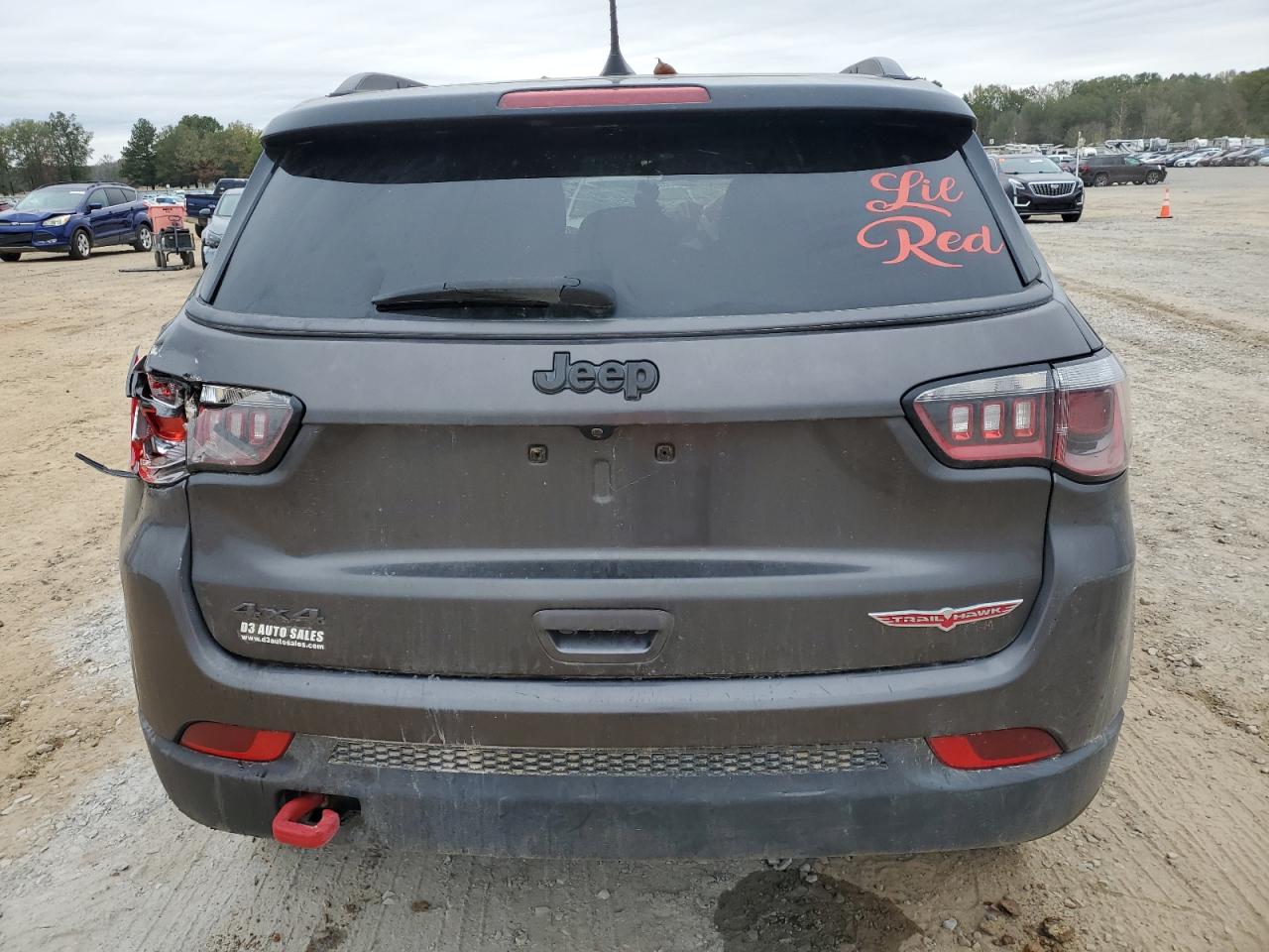 2019 Jeep Compass - Image 6