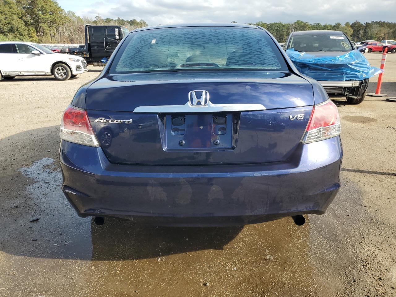 2008 Honda Accord Ex VIN: 1HGCP36718A037192 Lot: 78989054