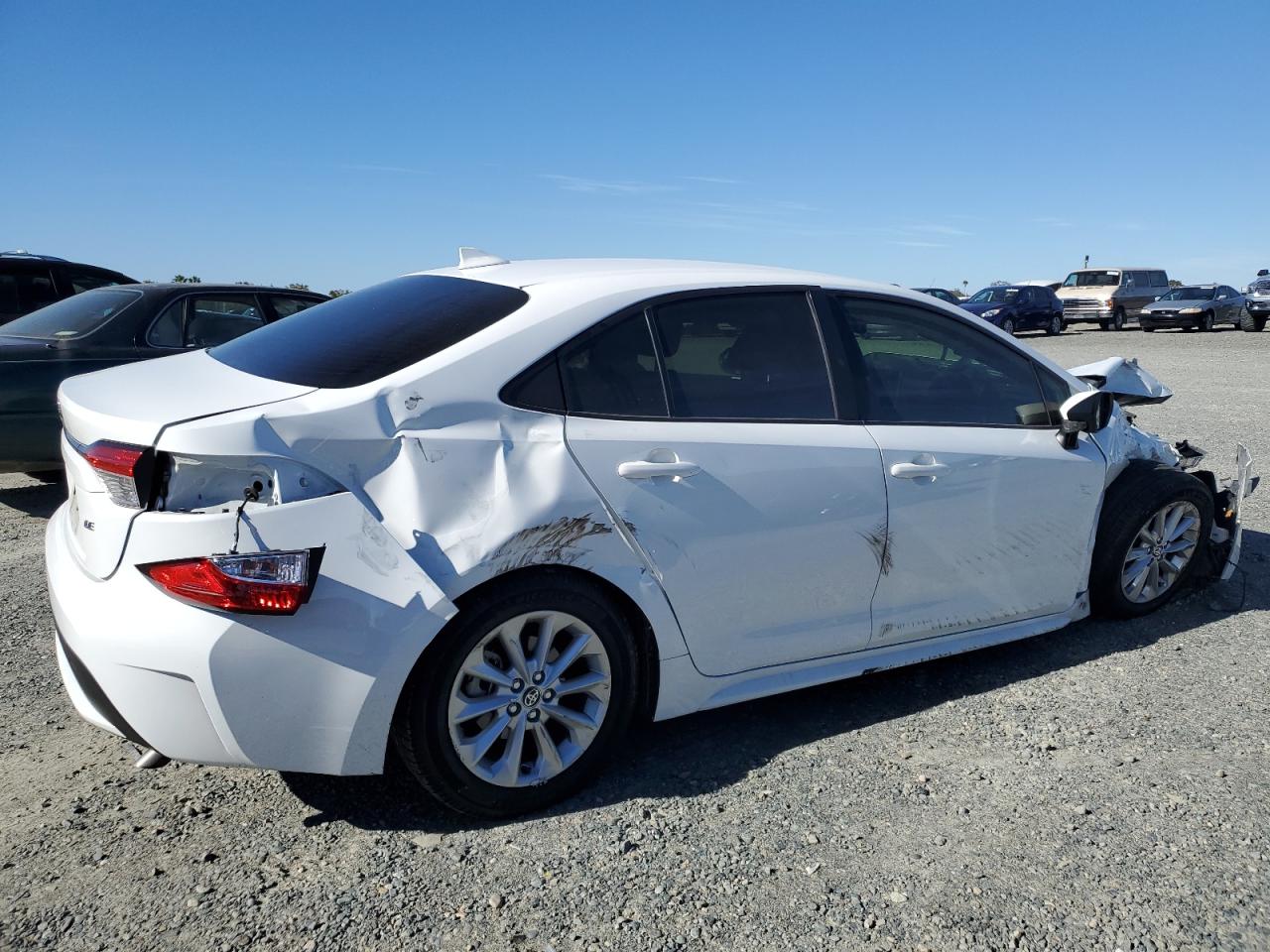 2021 Toyota Corolla - Image 3
