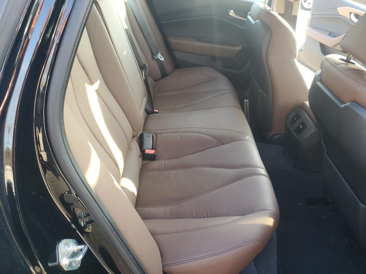 2021 Acura TLX - Image 10