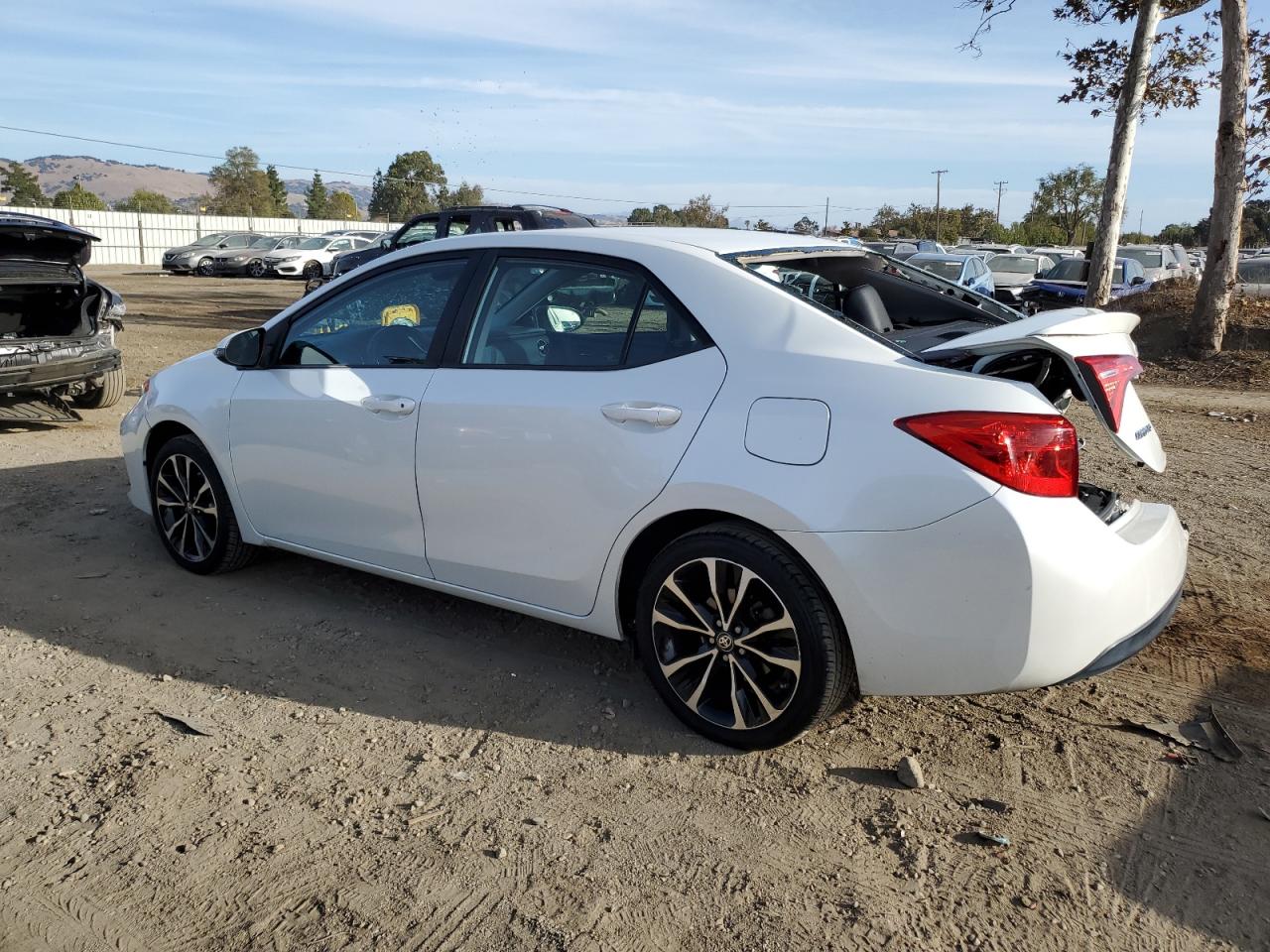 2017 Toyota Corolla - Image 2