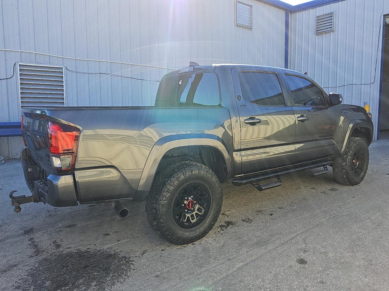 2022 Toyota Tacoma - Image 3