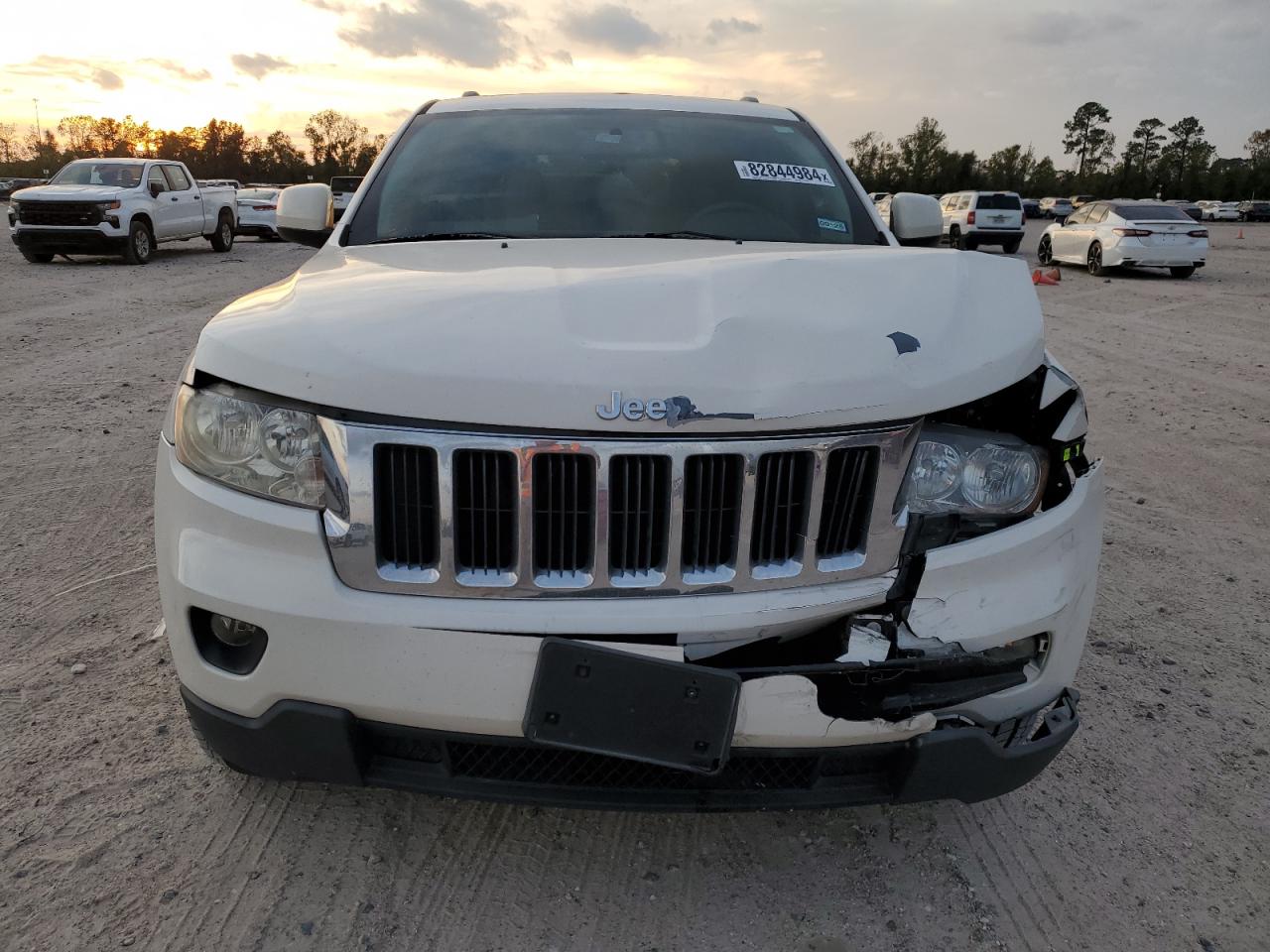 2012 Jeep Grand Cherokee - Image 5