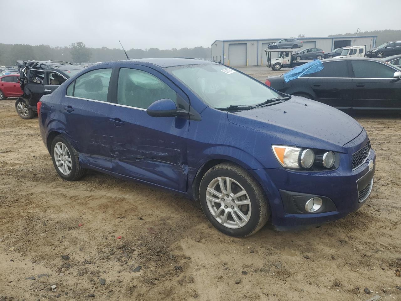 2013 Chevrolet Sonic - Image 4